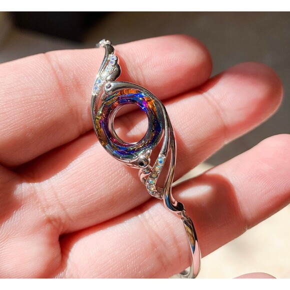 Swarovski Crystal Eco-Bracelet, Sustainable Style with Clear Sparkling Elements - Picture 3 of 5